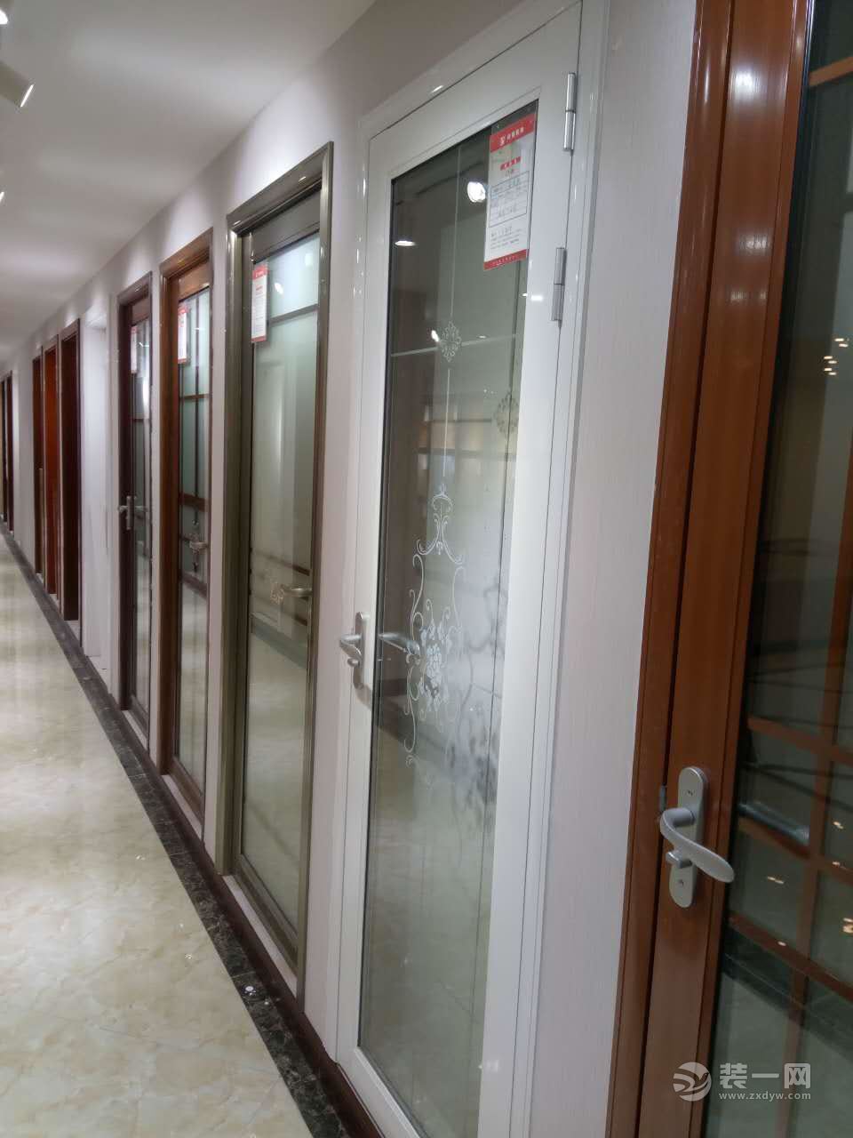 重庆诗情装修公司:十心十意服务的13年本土整